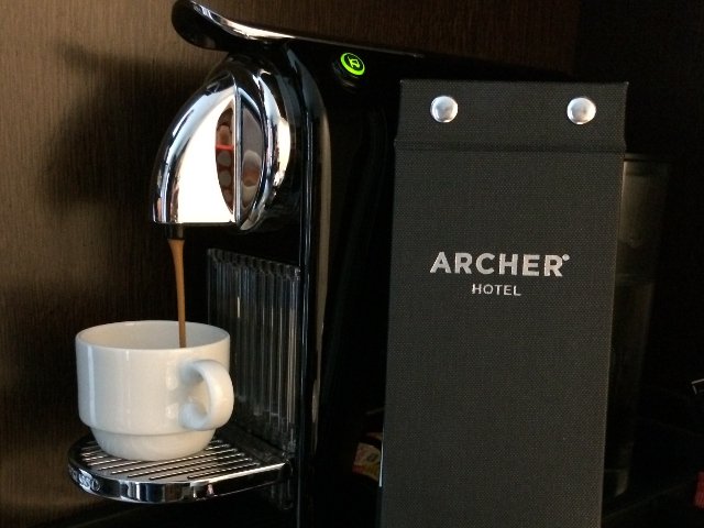 Máquina de cafe en el Hotel Archer Nueva York