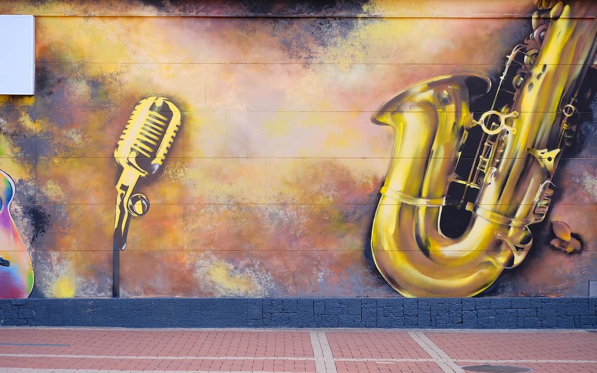 Grafiti jazz representando la multiculturalidad de Nueva York
